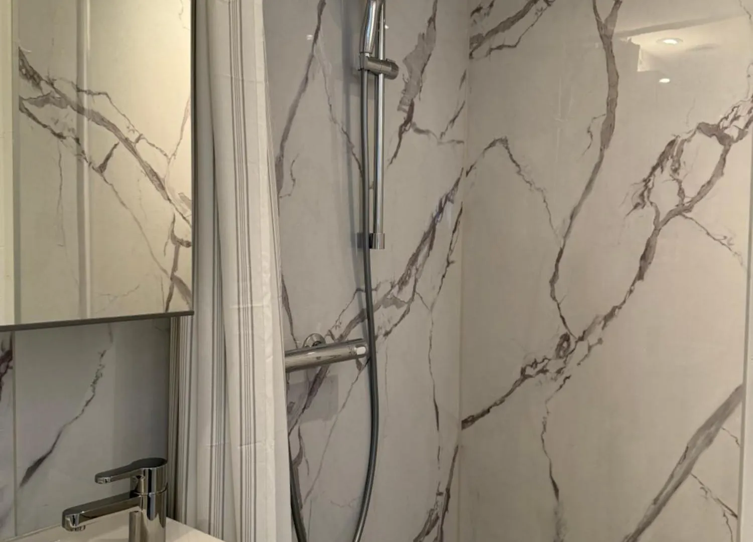 Rosalie Apartment 잔드보르트